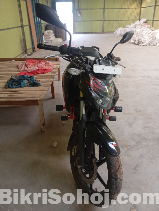 Tvs apache rtr 160 4v
